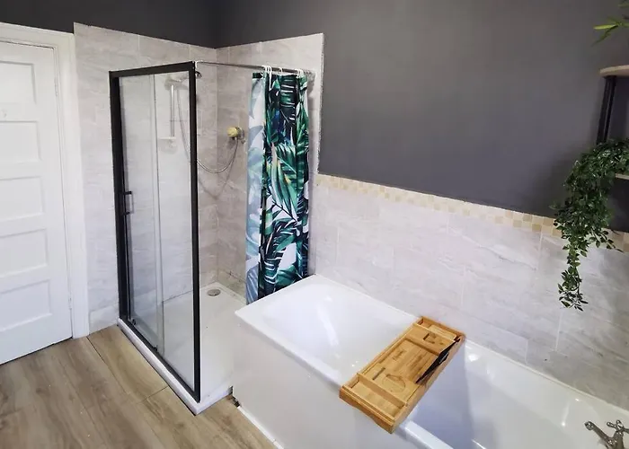 4 Bedroom Country Casa vacanze